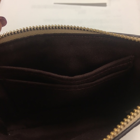 Coach wristlet - Picture 5 of 6